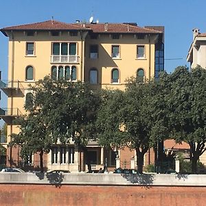 Adige Penthouse